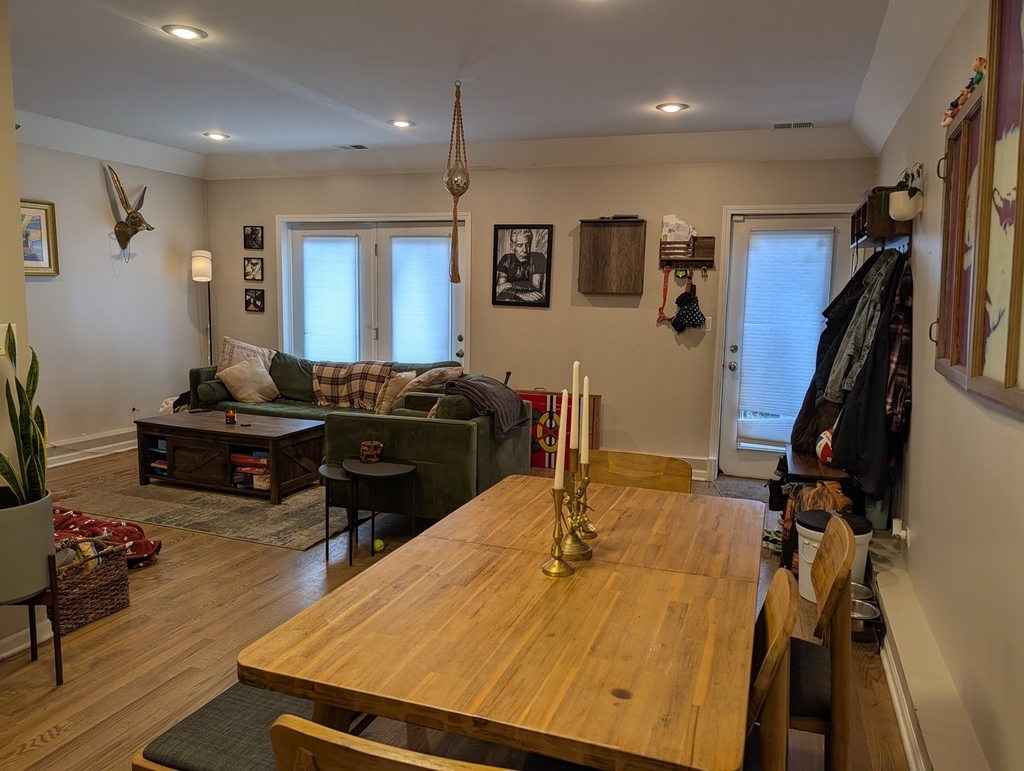 714 N Elizabeth Street - Photo 8