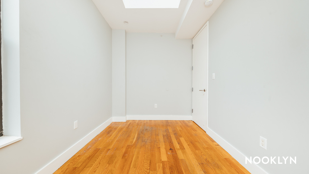 1100 Dekalb Avenue - Photo 6