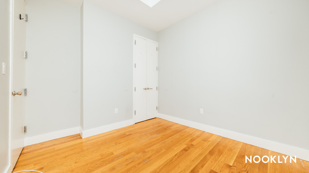 1100 Dekalb Avenue - Photo 7