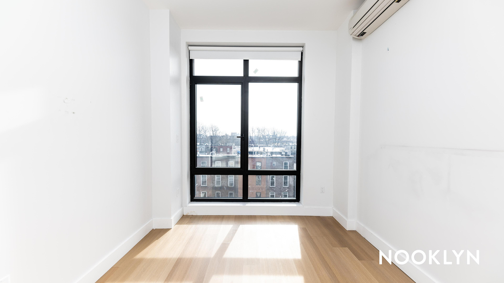 420 Gates Avenue - Photo 6