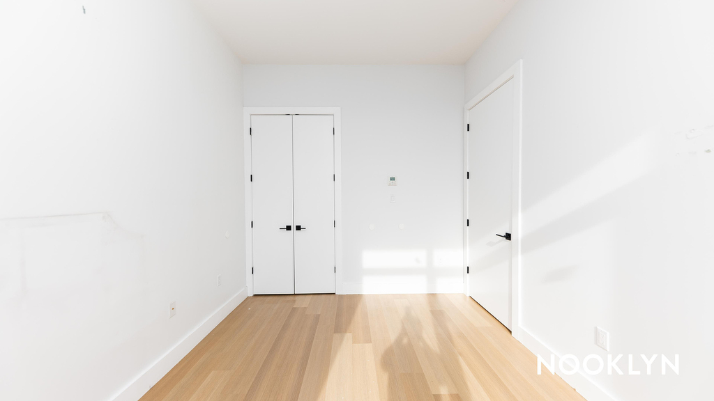 420 Gates Avenue - Photo 7