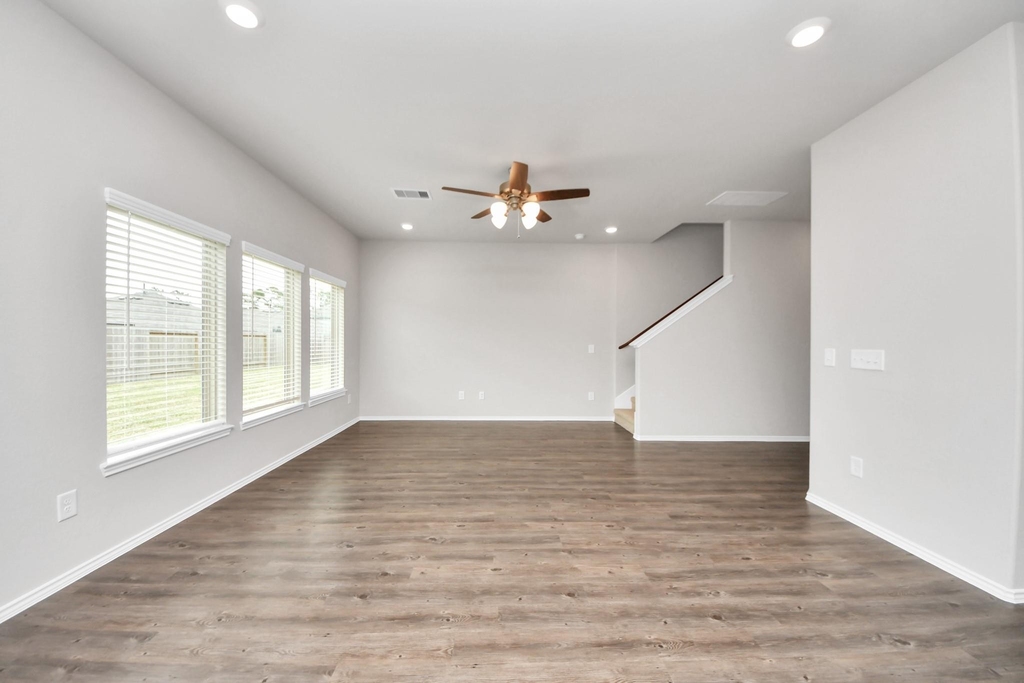 21235 Memorial Vista Drive - Photo 4