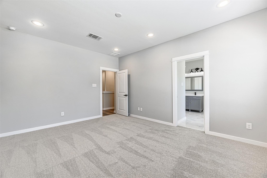 8475 Berry Brush Lane - Photo 16