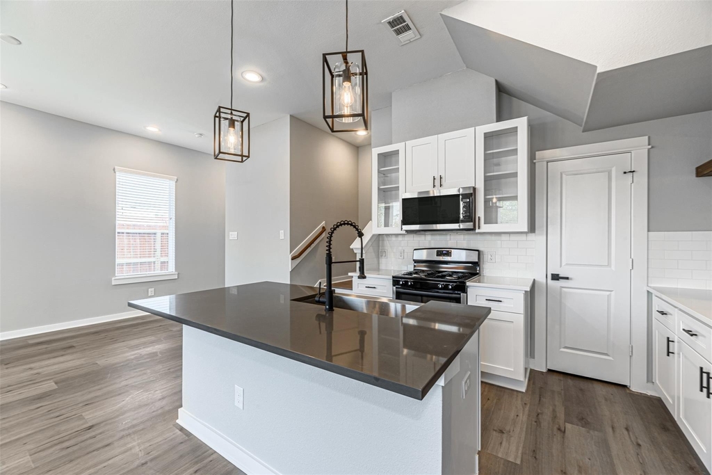 8475 Berry Brush Lane - Photo 4