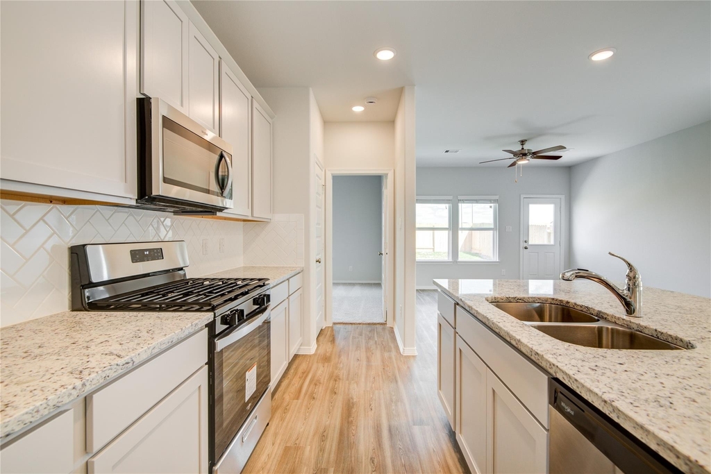 5722 Fresh View Court - Photo 8