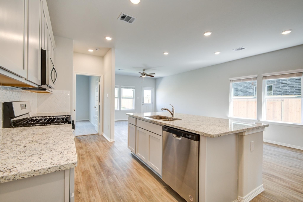 5722 Fresh View Court - Photo 11