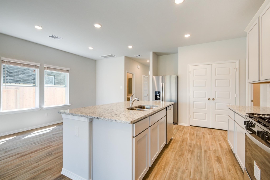 5722 Fresh View Court - Photo 7