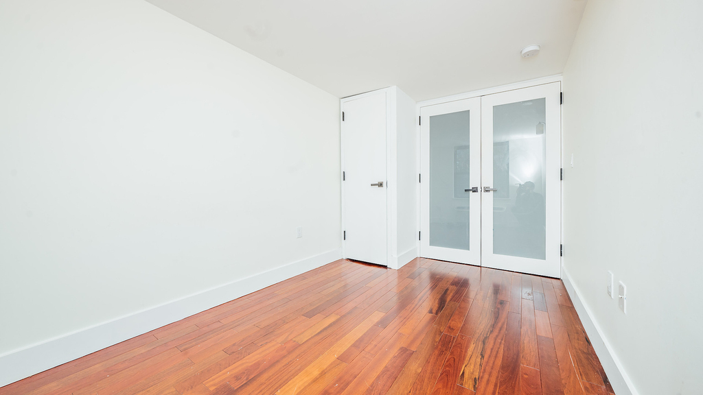 1436 Dekalb Avenue - Photo 13