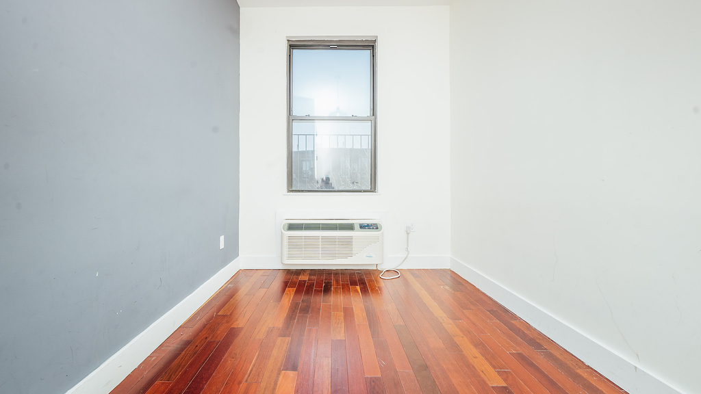 1436 Dekalb Avenue - Photo 10
