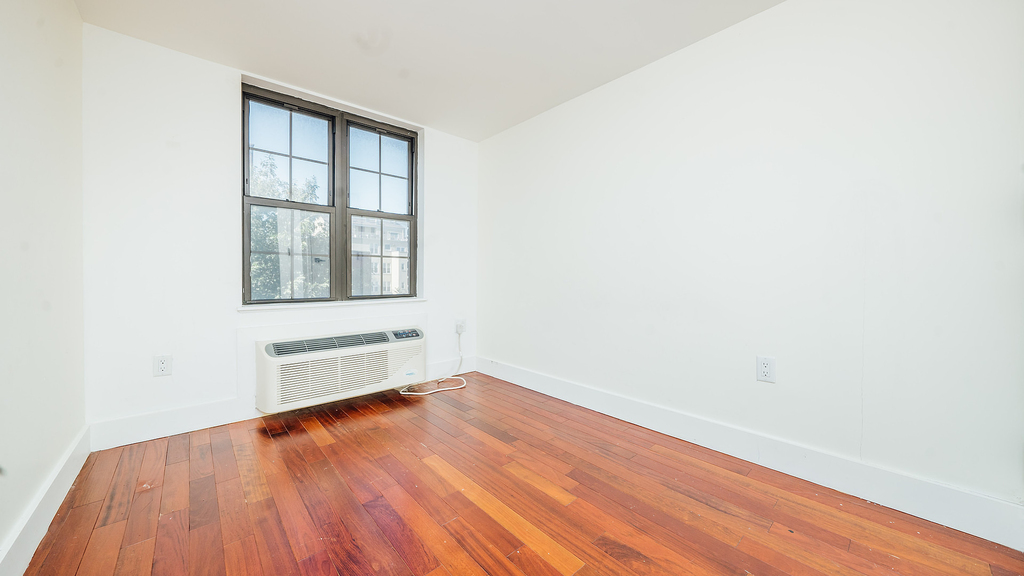 1436 Dekalb Avenue - Photo 4