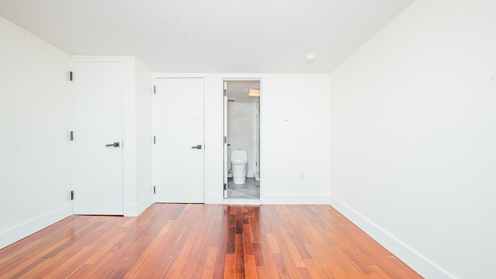 1436 Dekalb Avenue - Photo 12