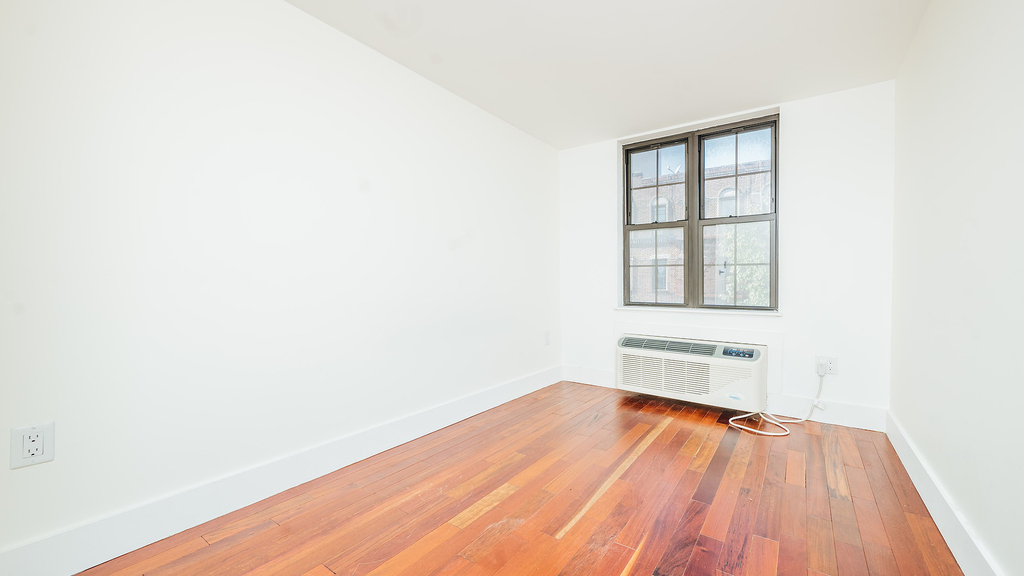 1436 Dekalb Avenue - Photo 9