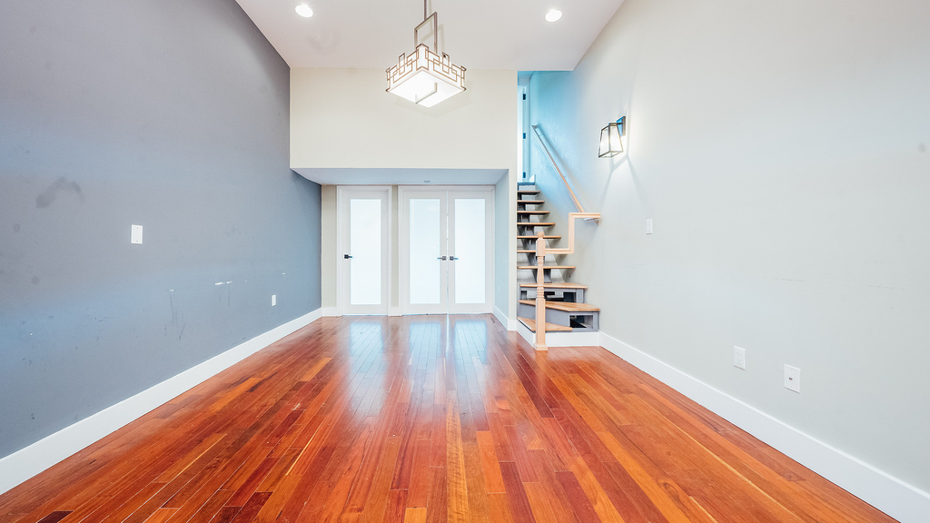 1436 Dekalb Avenue - Photo 0
