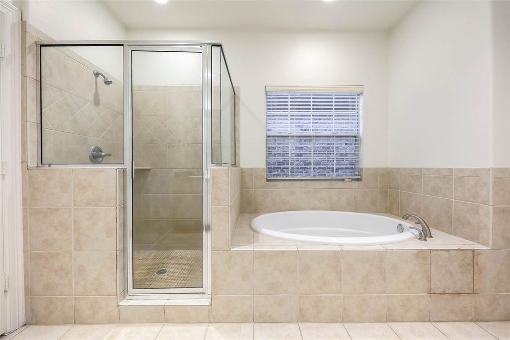 13647 Brookbluff Lane - Photo 33