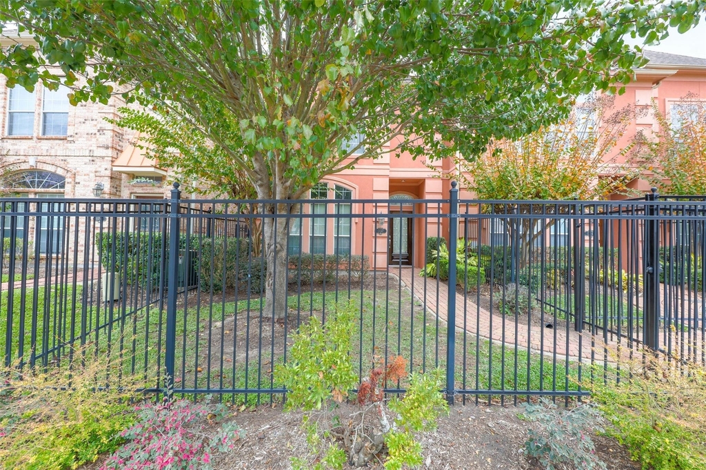 13647 Brookbluff Lane - Photo 0