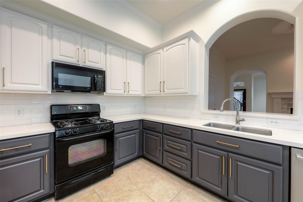 13647 Brookbluff Lane - Photo 23