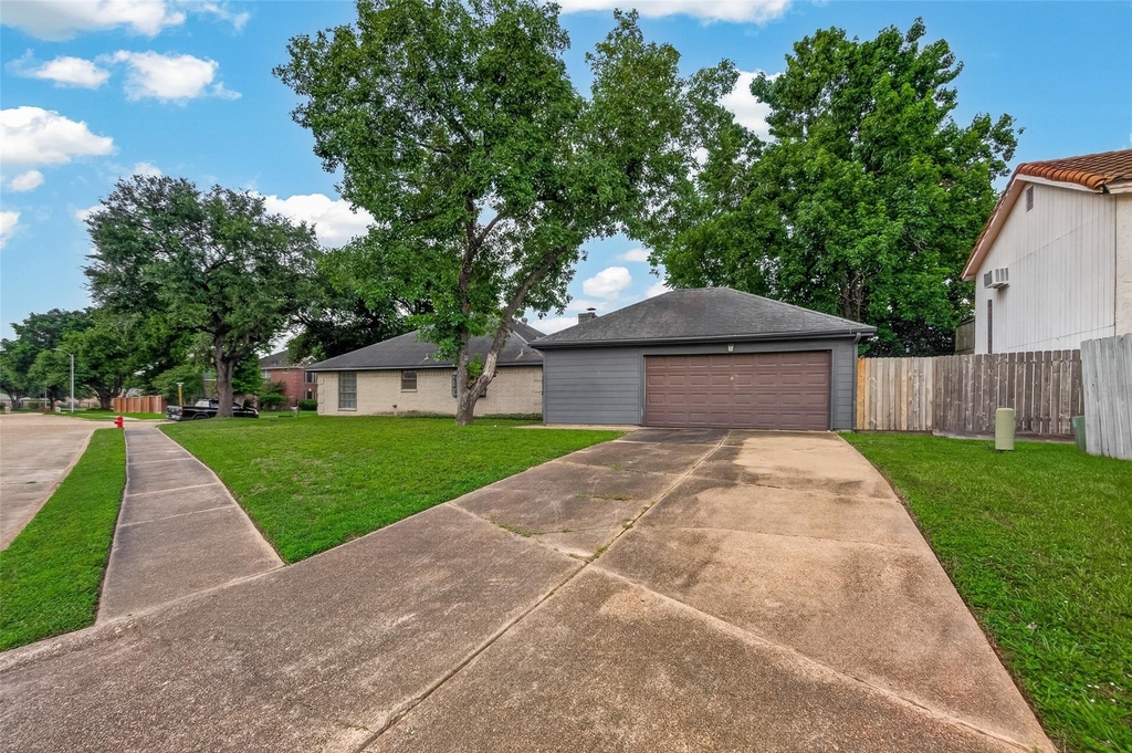 12835 Woodlite Lane - Photo 33
