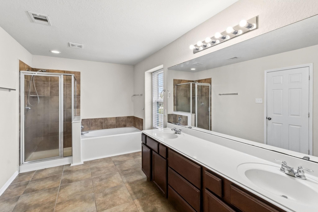 18715 Windy Stone Drive - Photo 22