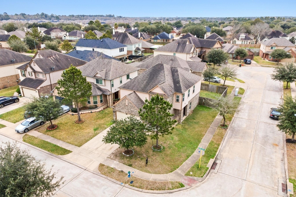 18715 Windy Stone Drive - Photo 37
