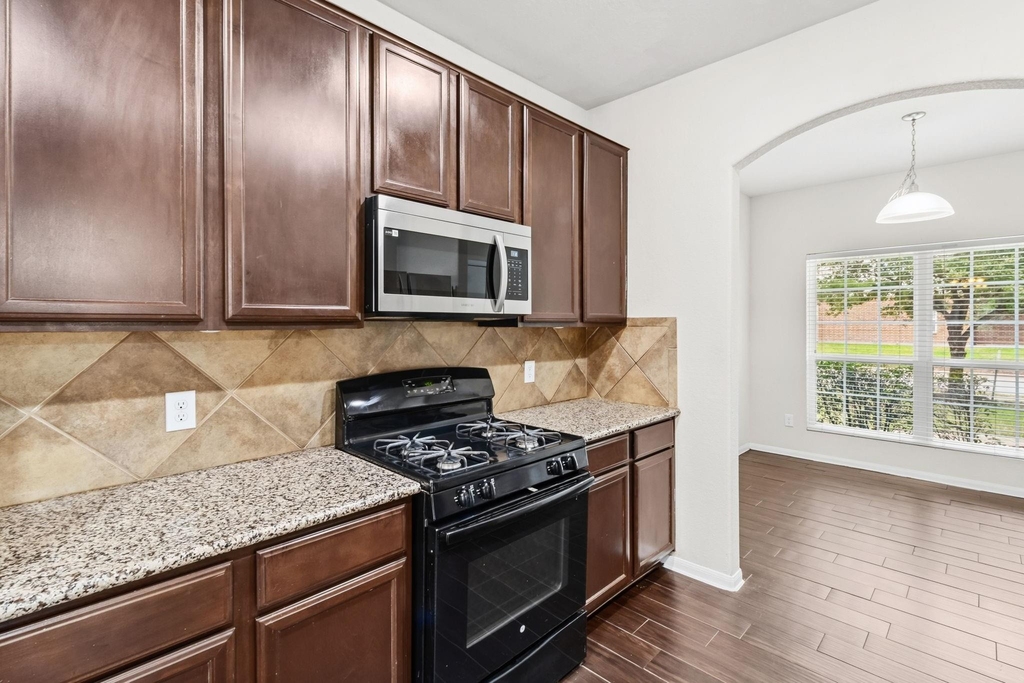 18715 Windy Stone Drive - Photo 5