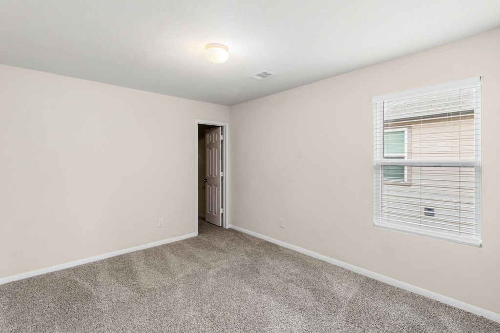 18715 Windy Stone Drive - Photo 31