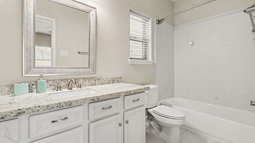 1026 W 24th Street - Photo 17