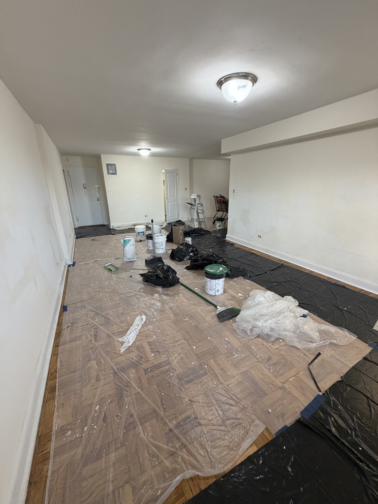 86-25 Van Wyck Expressway - Photo 1