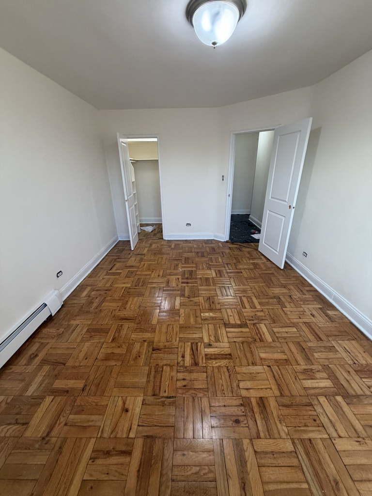 86-25 Van Wyck Expressway - Photo 14