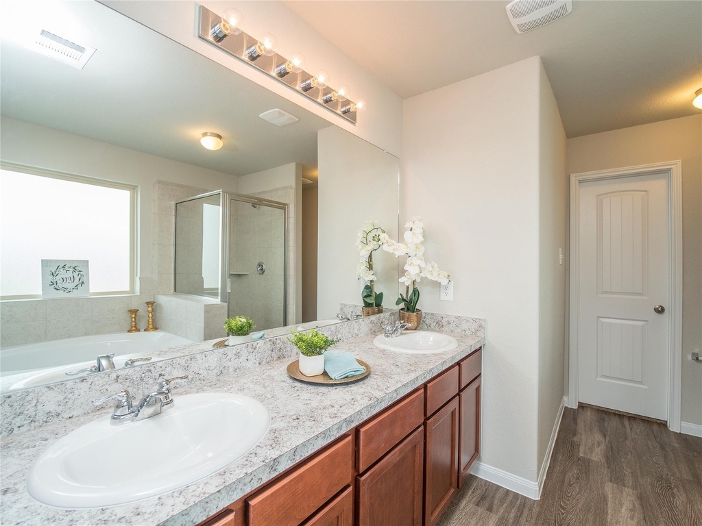 3542 Vivaldi Drive - Photo 32