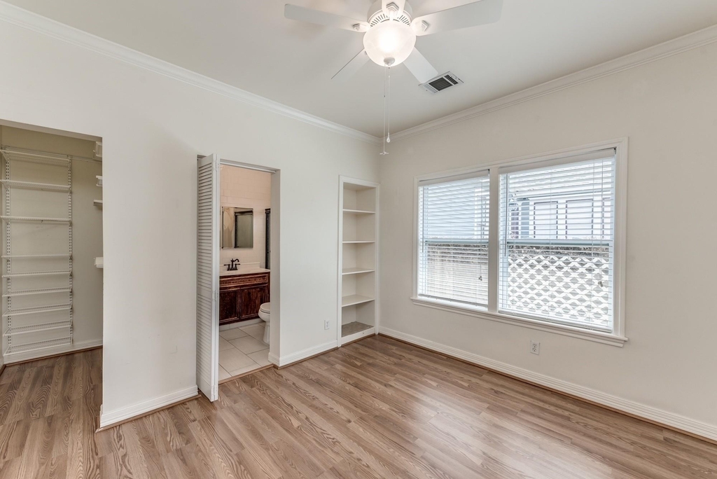 113 W 5th Street - Photo 16