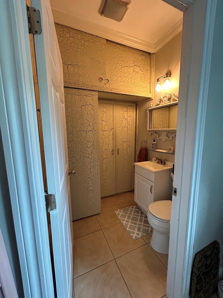 113 W 5th Street - Photo 36