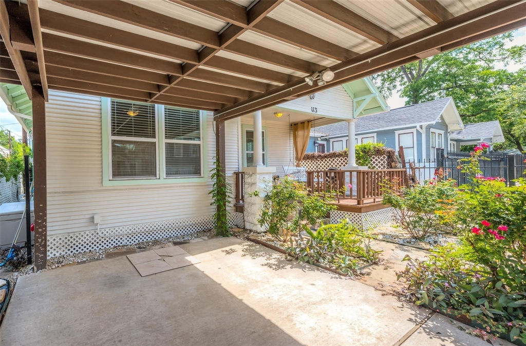 113 W 5th Street - Photo 2