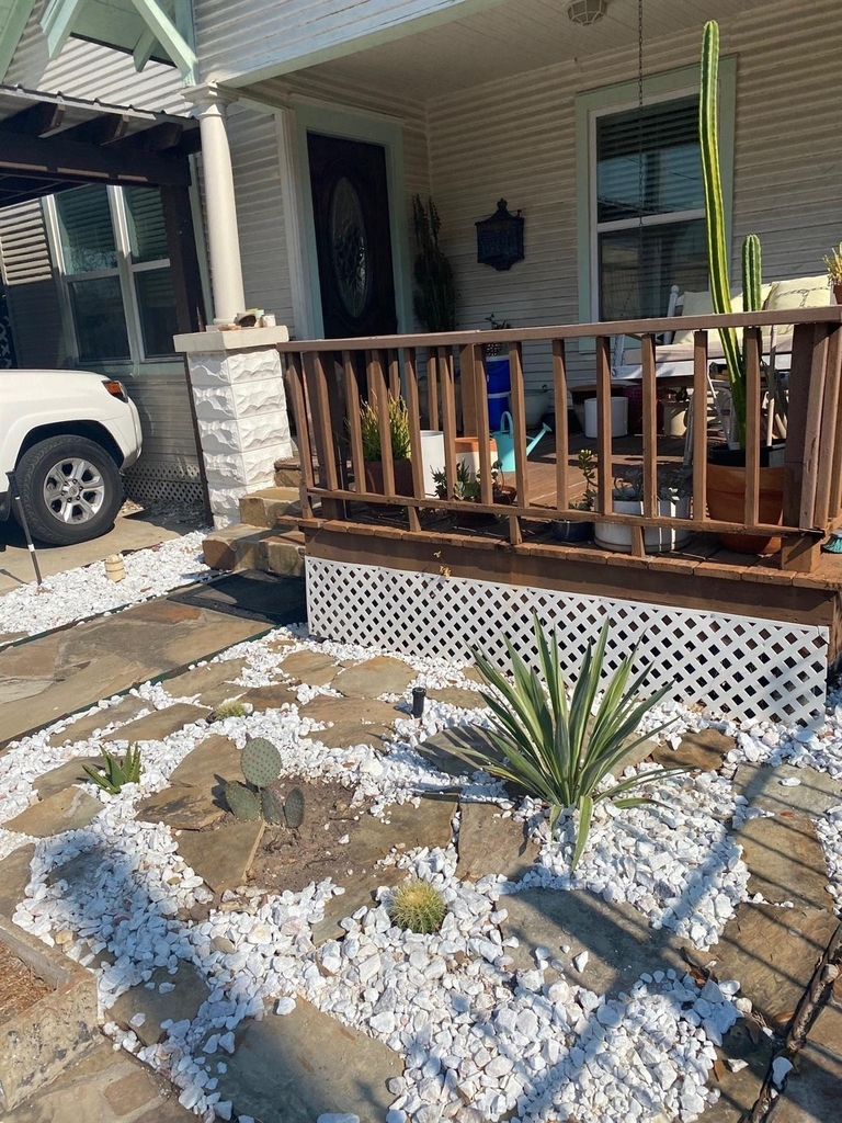 113 W 5th Street - Photo 3