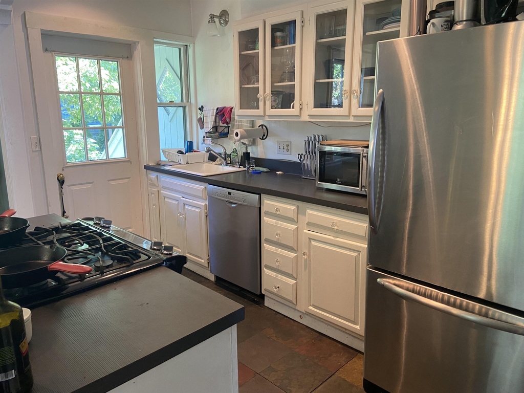 61 Manning - Photo 5