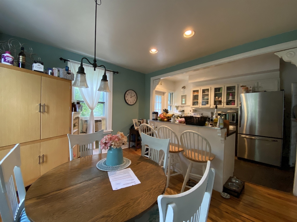 61 Manning - Photo 3