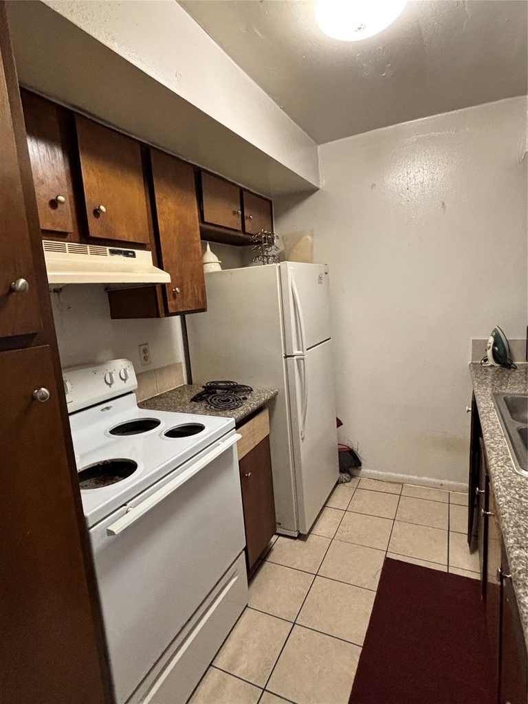 8417 Hearth Drive - Photo 5