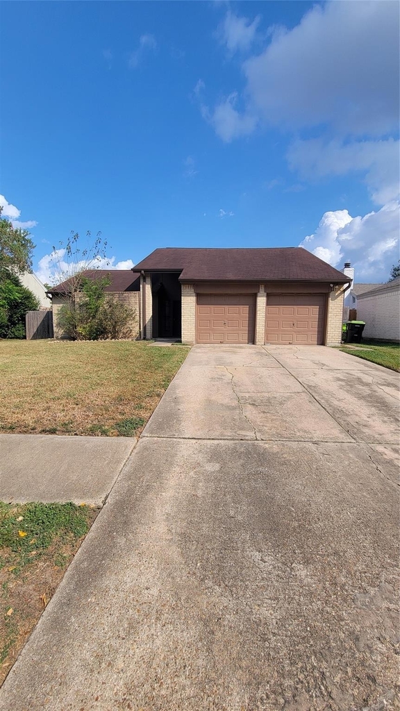 1919 Long Barrel Lane - Photo 0