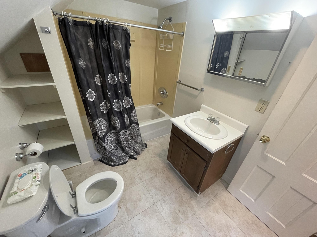 49 East Center - Photo 7