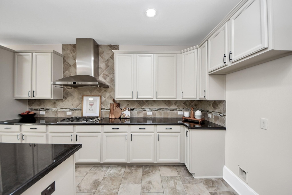 9815 Patricia Haven Lane - Photo 19