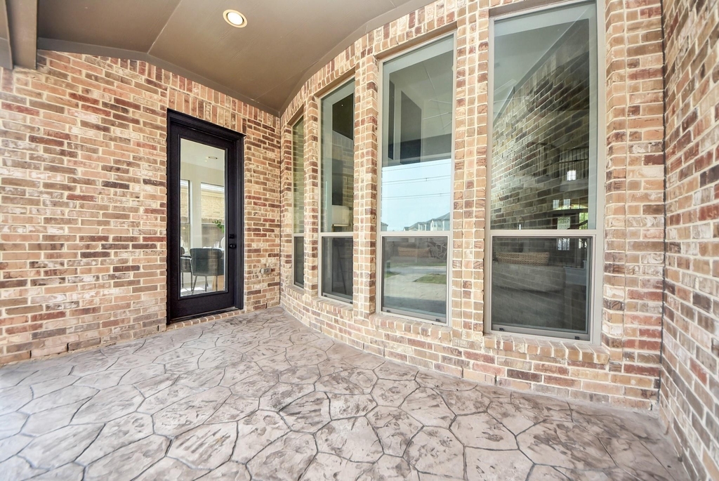 9815 Patricia Haven Lane - Photo 48