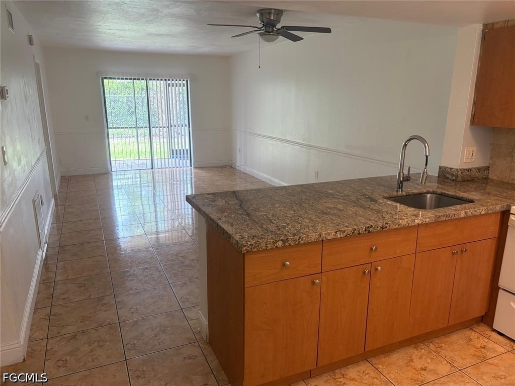 2700 Park Windsor Drive - Photo 3
