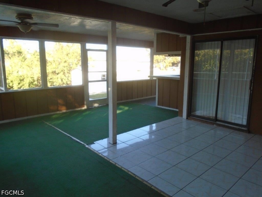 3310 9th Street W - Photo 4
