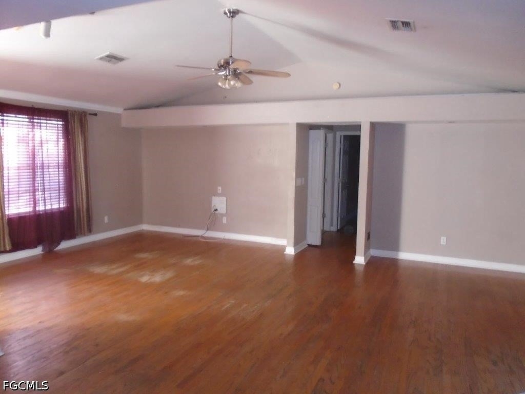 3310 9th Street W - Photo 1