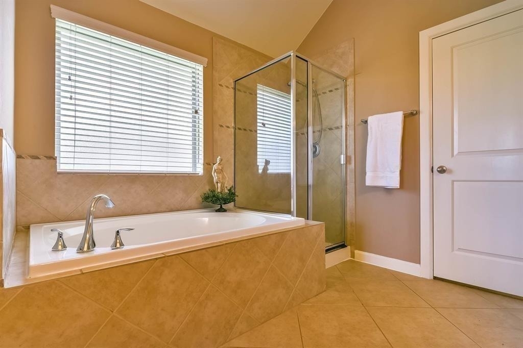 9018 Chicory Star Lane - Photo 22