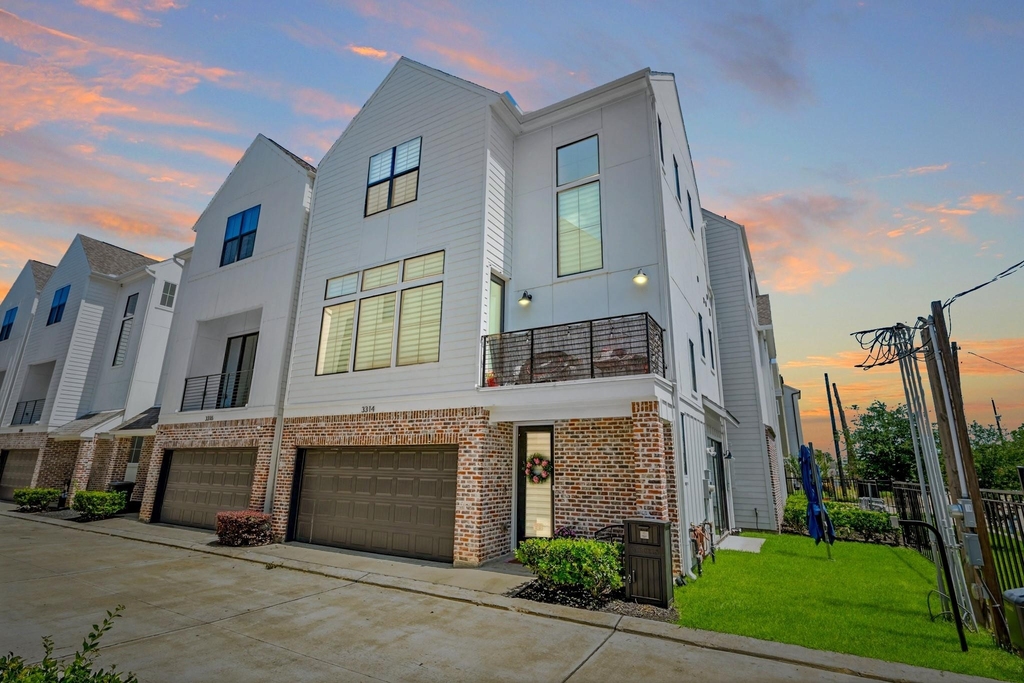 3314 Hutchins Street - Photo 0