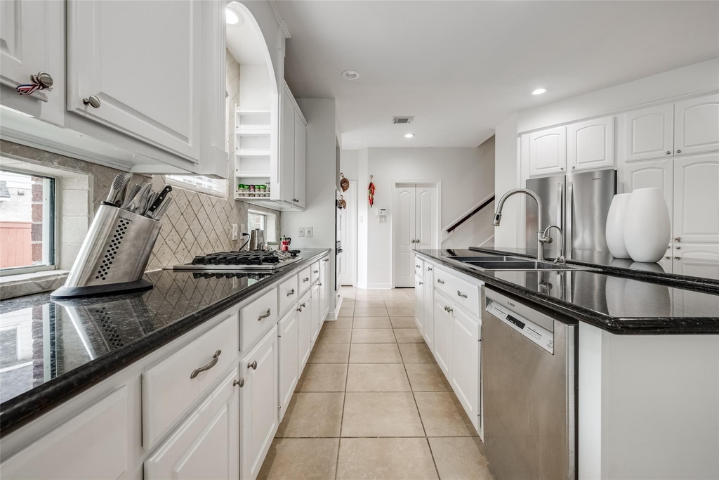 5710 Cielio Bay Court - Photo 20