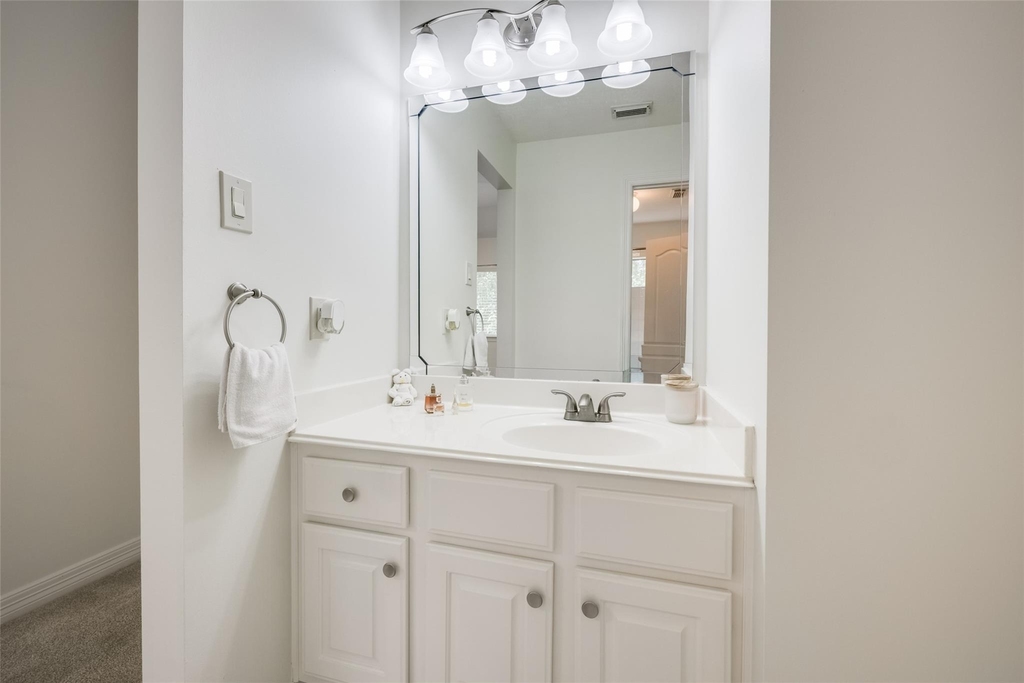 5710 Cielio Bay Court - Photo 44