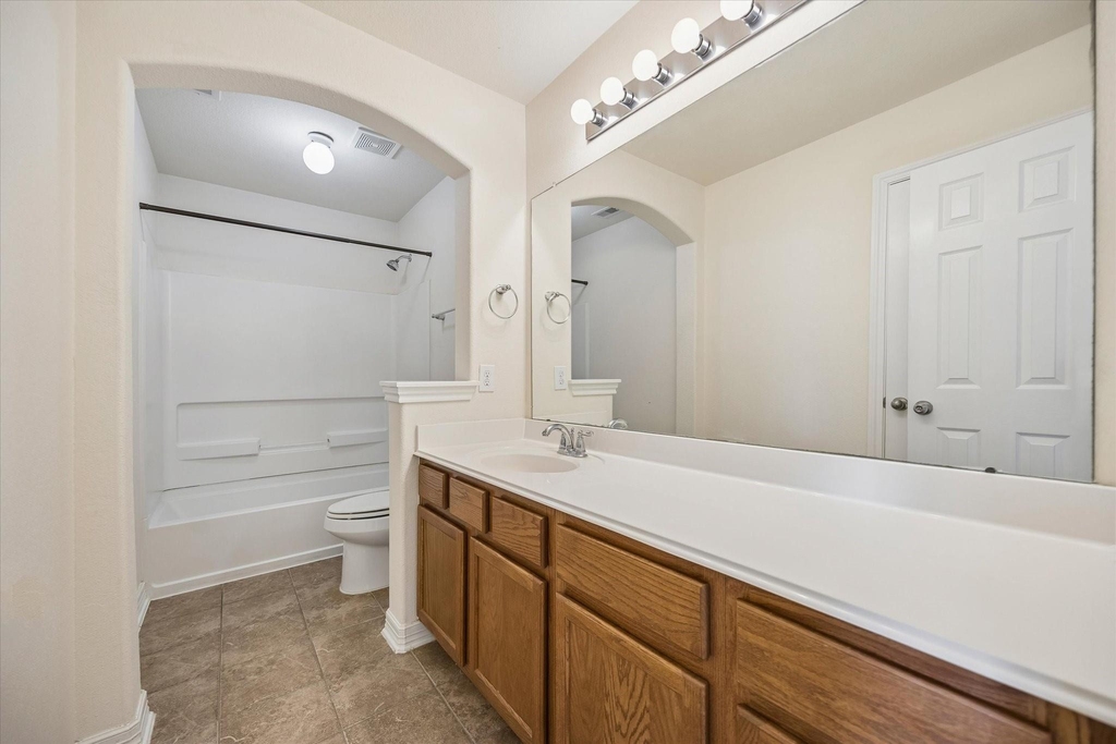 10108 Hidden Creek Falls Ln - Photo 12