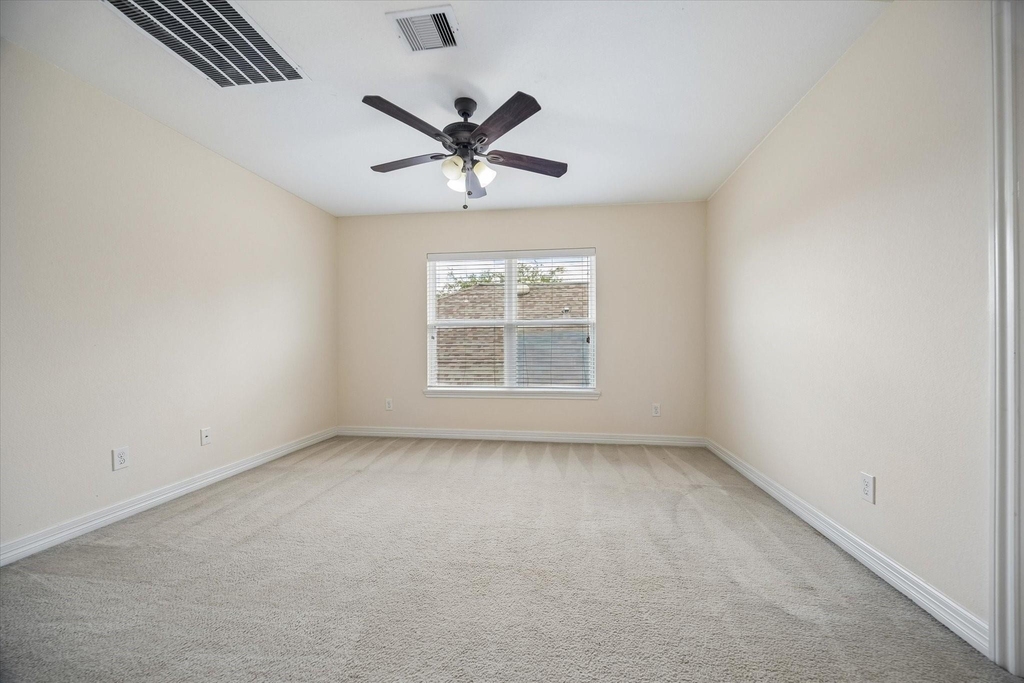 10108 Hidden Creek Falls Ln - Photo 9
