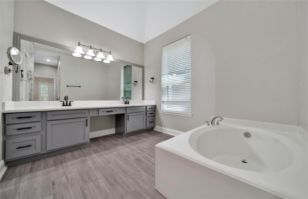 11 Windledge Place - Photo 20